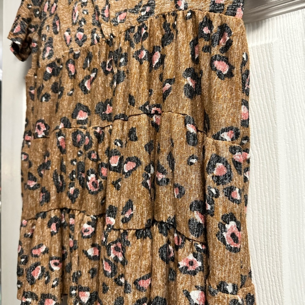 Animal Print Ruffle Shirt - Picture 4 of 5